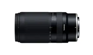 Obiektyw Tamron 70-300mm idealny do fotografii przyrodniczej, sportowej i portretowej z daleka.