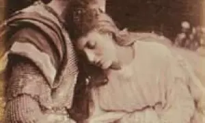 Portret Julii Margaret Cameron: kobieta opiera głowę na ramieniu mężczyzny w zbroi.